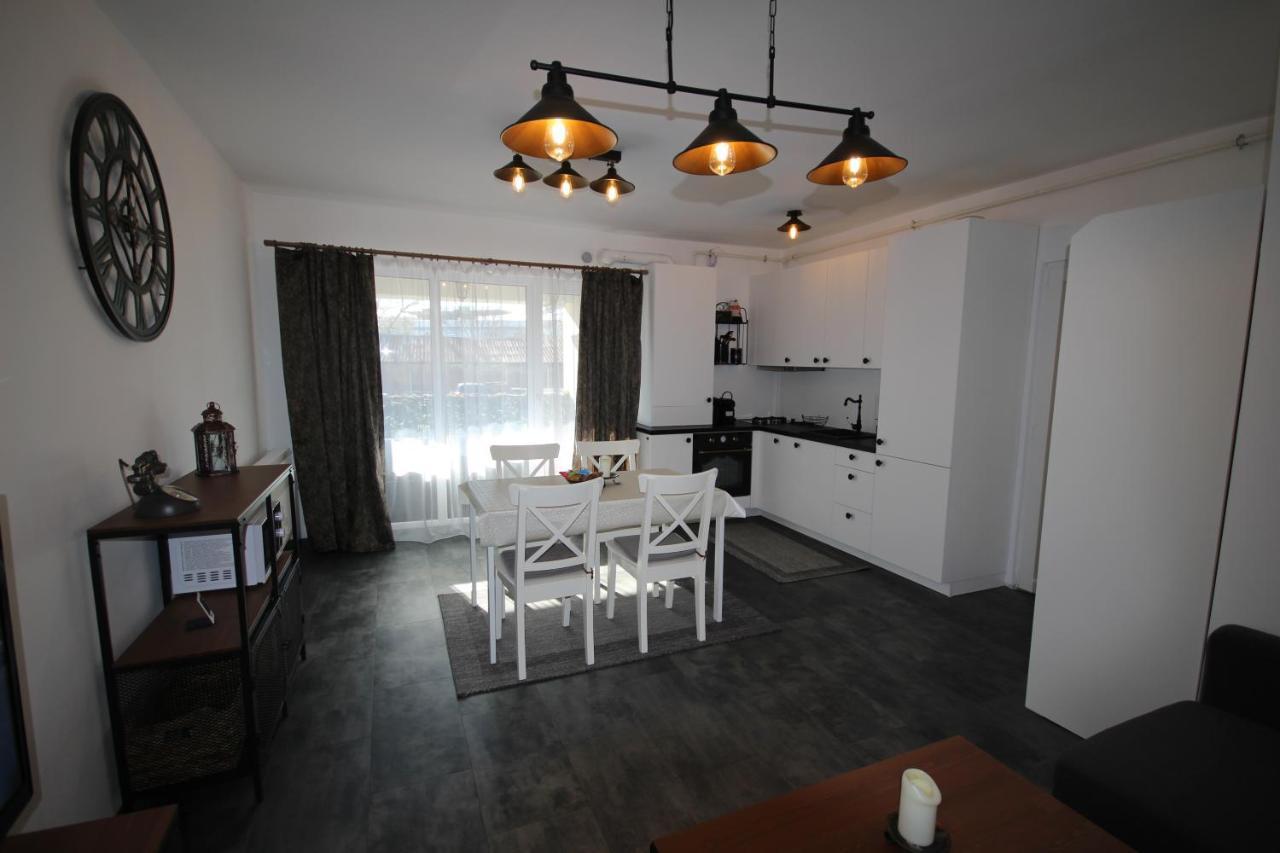 Apartment Francesca Mit Parkplatz Naehe Altstadt Sibiu Bagian luar foto
