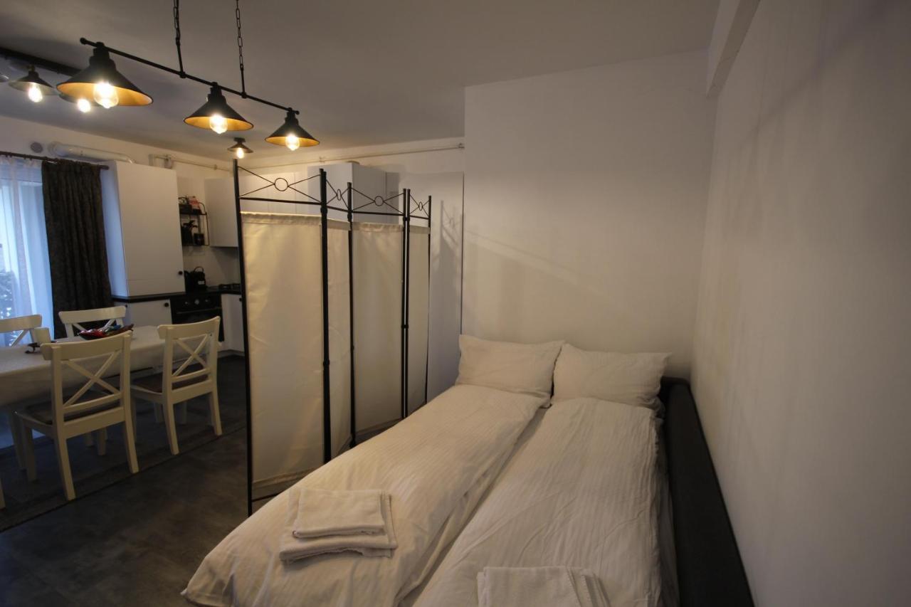 Apartment Francesca Mit Parkplatz Naehe Altstadt Sibiu Bagian luar foto